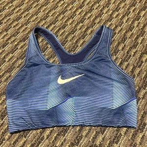 NIKE DRI FIT Tranning/Running Active Sport Bra Top Size Small